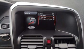 VOLVO XC 60 | 4×4 (stały) | Automatyczna | 215 KM | Brązowy full