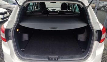 HYUNDAI ix35  | FWD (przód) | Automatyczna | 166 KM | Biały full