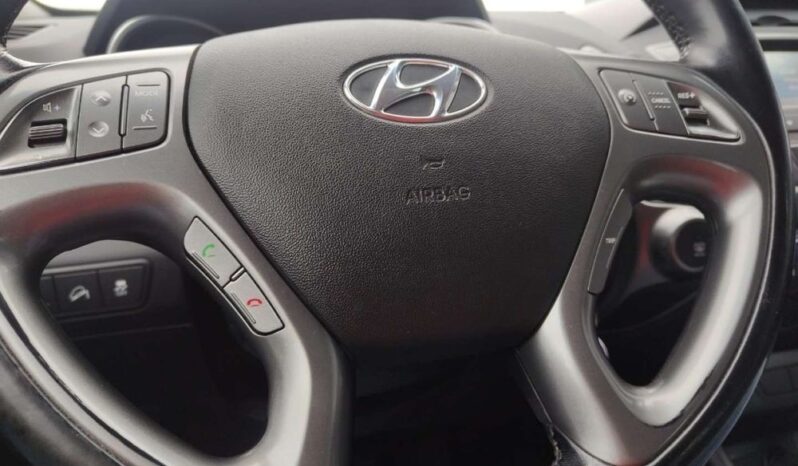 HYUNDAI ix35  | FWD (przód) | Automatyczna | 166 KM | Biały full