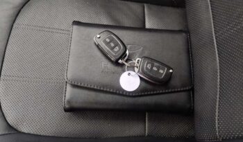 HYUNDAI ix35  | FWD (przód) | Automatyczna | 166 KM | Biały full