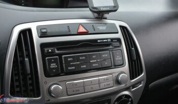 HYUNDAI i20  | FWD (przód) | Manualna | 85 KM | Niebieski full