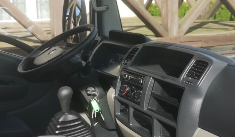 RENAULT Maxity | RWD (tył) | Manualna | 140 KM | Biały full