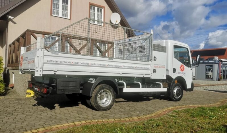 RENAULT Maxity | RWD (tył) | Manualna | 140 KM | Biały full