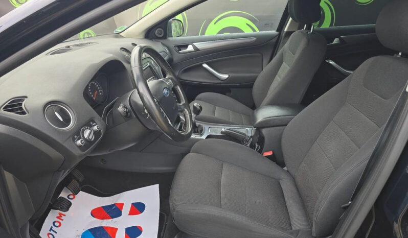 FORD Mondeo  | FWD (przód) | Manualna | 140 KM | Czarny full