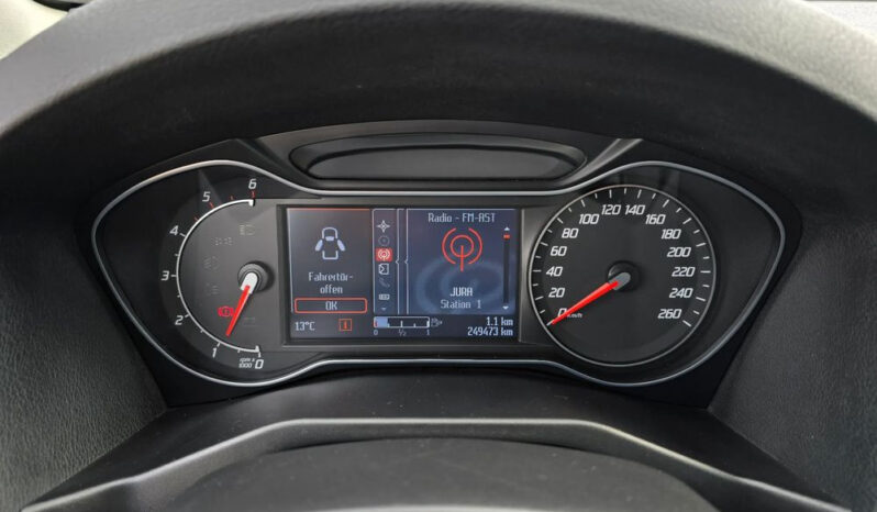 FORD Mondeo  | FWD (przód) | Manualna | 140 KM | Czarny full