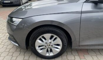 SKODA Octavia  | FWD (przód) | Automatyczna | 150 KM | Szary full