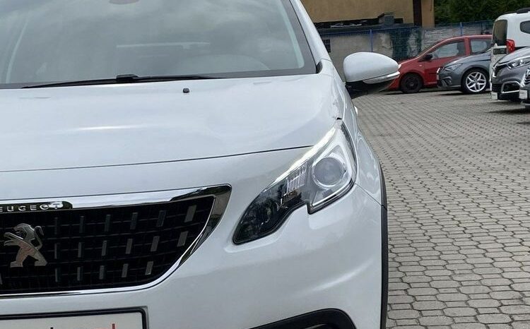 PEUGEOT 2008  | FWD (przód) | Manualna | 102 KM | Biały full