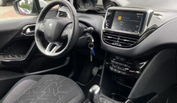 PEUGEOT 2008  | FWD (przód) | Manualna | 102 KM | Biały full