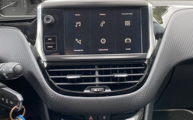 PEUGEOT 2008  | FWD (przód) | Manualna | 102 KM | Biały full