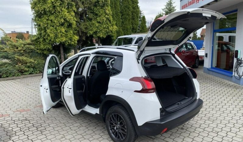 PEUGEOT 2008  | FWD (przód) | Manualna | 102 KM | Biały full