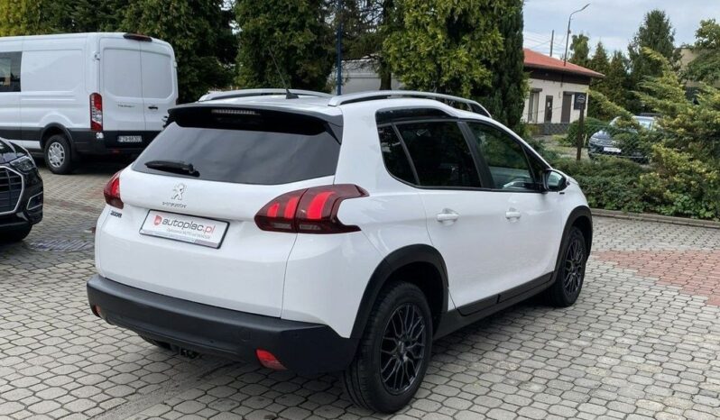 PEUGEOT 2008  | FWD (przód) | Manualna | 102 KM | Biały full