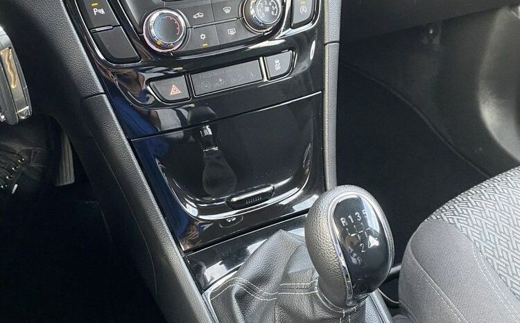 OPEL Mokka  | FWD (przód) | Manualna | 110 KM | Biały full