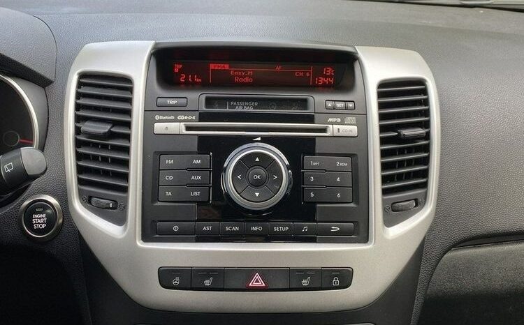 KIA Venga  | FWD (przód) | Manualna | 90 KM | Czarny full