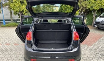 KIA Venga  | FWD (przód) | Manualna | 90 KM | Czarny full