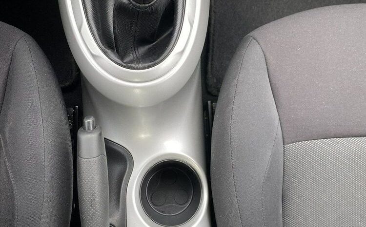 NISSAN Juke  | FWD (przód) | Manualna | 117 KM | Biały full