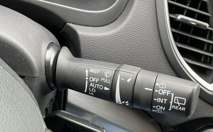 HONDA CR-V  | FWD (przód) | Manualna | 120 KM | Biały full