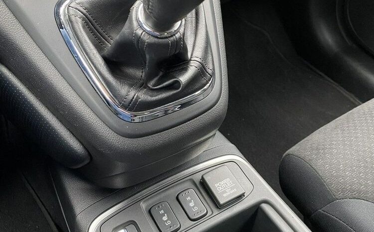 HONDA CR-V  | FWD (przód) | Manualna | 120 KM | Biały full