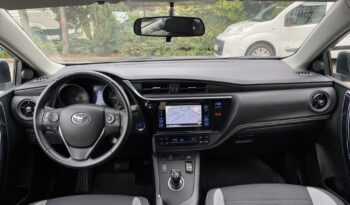 TOYOTA Auris  | FWD (przód) | Automatyczna | 99 KM | Szary full