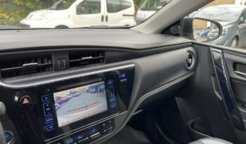 TOYOTA Auris  | FWD (przód) | Automatyczna | 99 KM | Szary full