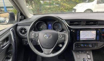 TOYOTA Auris  | FWD (przód) | Automatyczna | 99 KM | Szary full