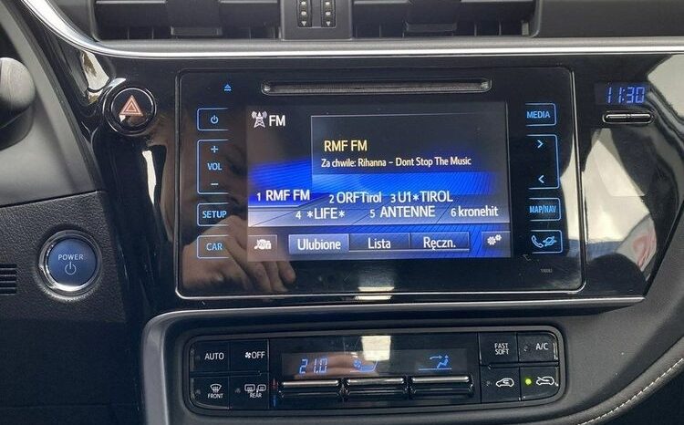 TOYOTA Auris  | FWD (przód) | Automatyczna | 99 KM | Szary full