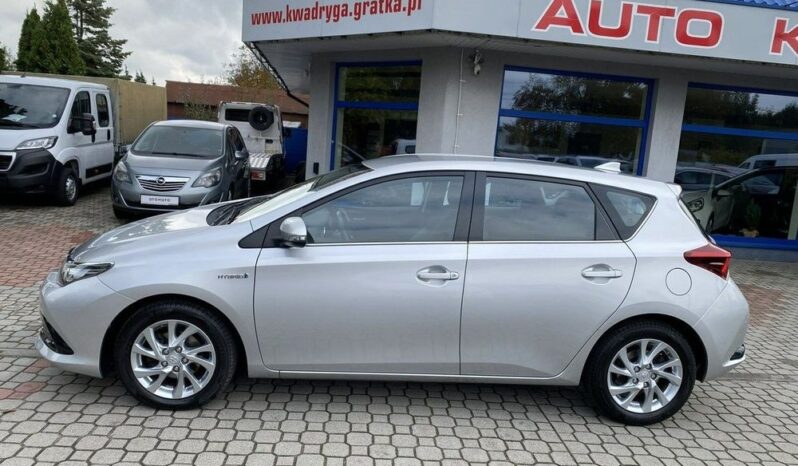 TOYOTA Auris  | FWD (przód) | Automatyczna | 99 KM | Szary full