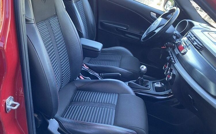 ALFA ROMEO Giulietta  | FWD (przód) | Manualna | 120 KM | Czerwony full