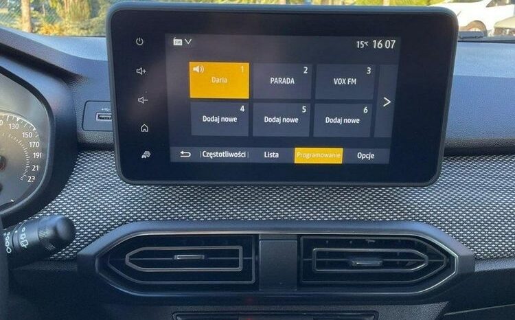 DACIA Sandero  | FWD (przód) | Manualna | 67 KM | Biały full