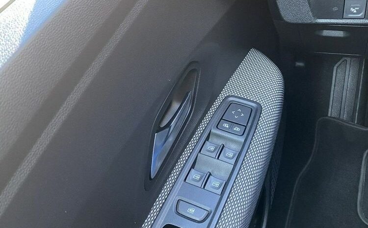 DACIA Sandero  | FWD (przód) | Manualna | 67 KM | Biały full