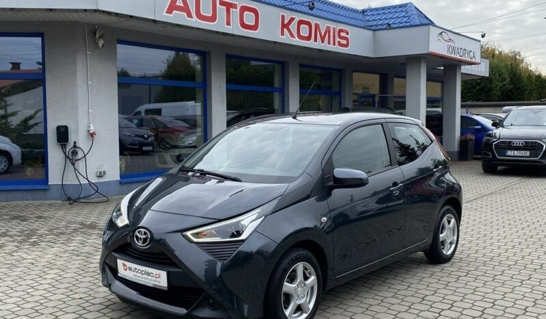Toyota Aygo  | Fwd (Przód) | Manualna | 72 Km | Szary