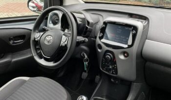 TOYOTA Aygo  | FWD (przód) | Manualna | 72 KM | Szary full