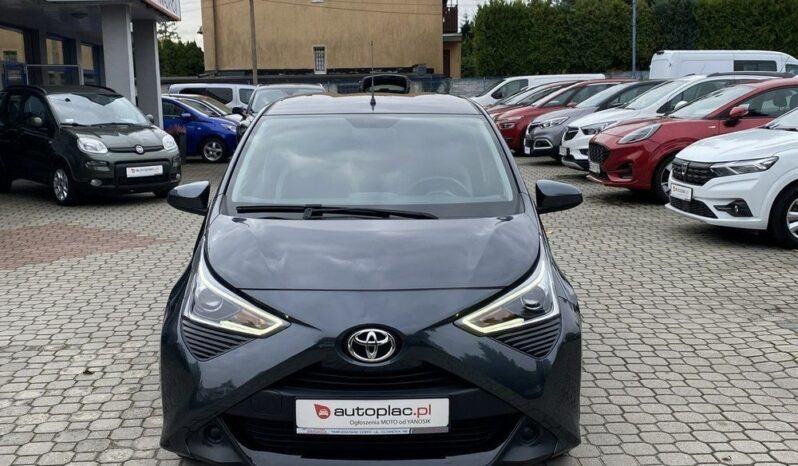 TOYOTA Aygo  | FWD (przód) | Manualna | 72 KM | Szary full