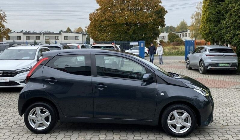 TOYOTA Aygo  | FWD (przód) | Manualna | 72 KM | Szary full