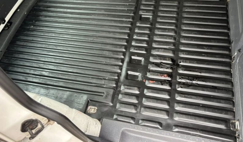 VOLKSWAGEN Caddy | FWD (przód) | Manualna | 102 KM | Biały full