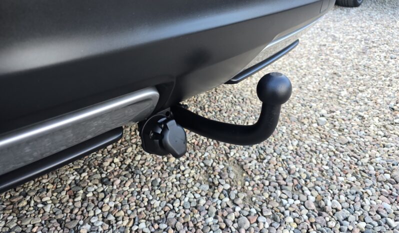 NISSAN Qashqai  | FWD (przód) | Manualna | 140 KM | Niebieski full