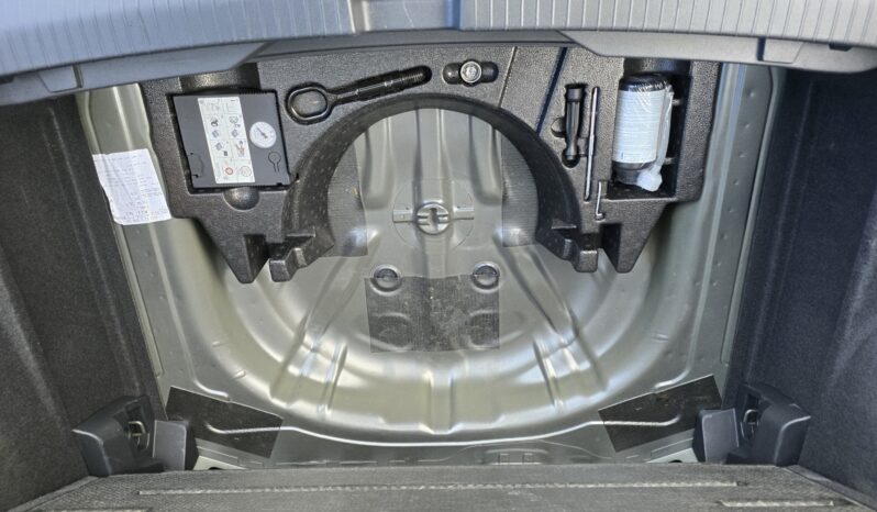 VOLKSWAGEN T-Roc  | FWD (przód) | Automatyczna | 150 KM | Szary full