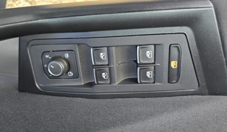 VOLKSWAGEN T-Roc  | FWD (przód) | Automatyczna | 150 KM | Szary full