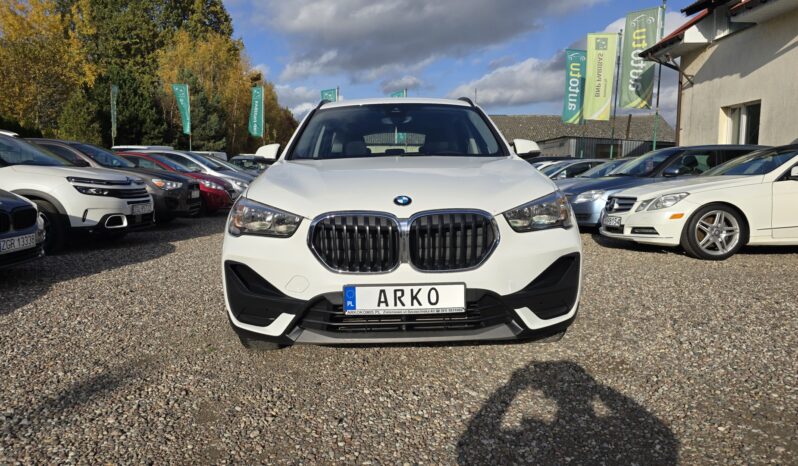 BMW X1  | 4×4 (stały) | Automatyczna | 190 KM | Biały full