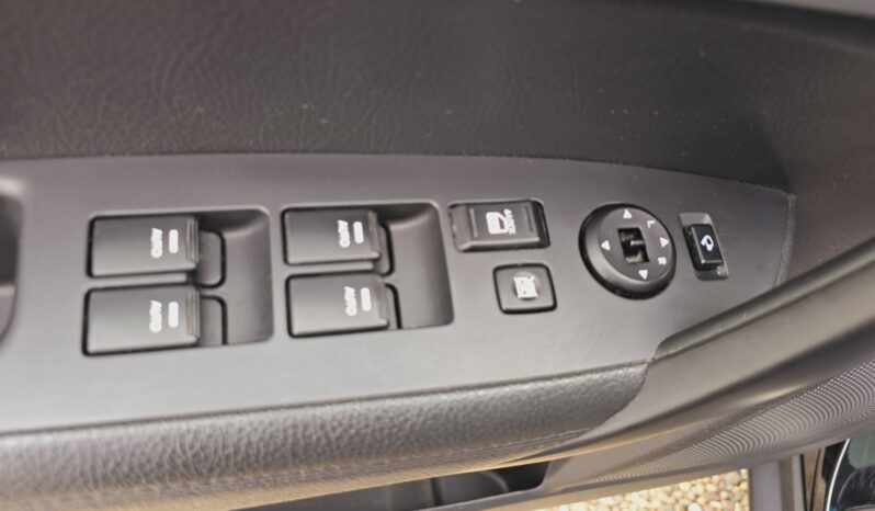 KIA Sorento  | 4×4 (stały) | Manualna | 198 KM | Czarny full