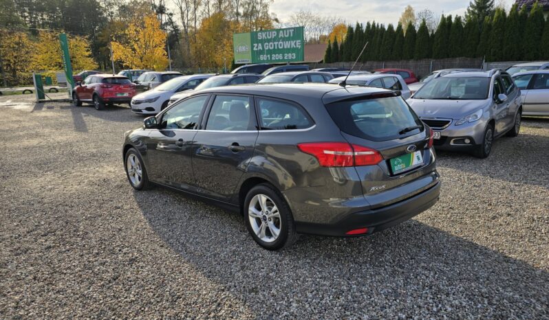 FORD Focus  | FWD (przód) | Manualna | 125 KM | Szary full