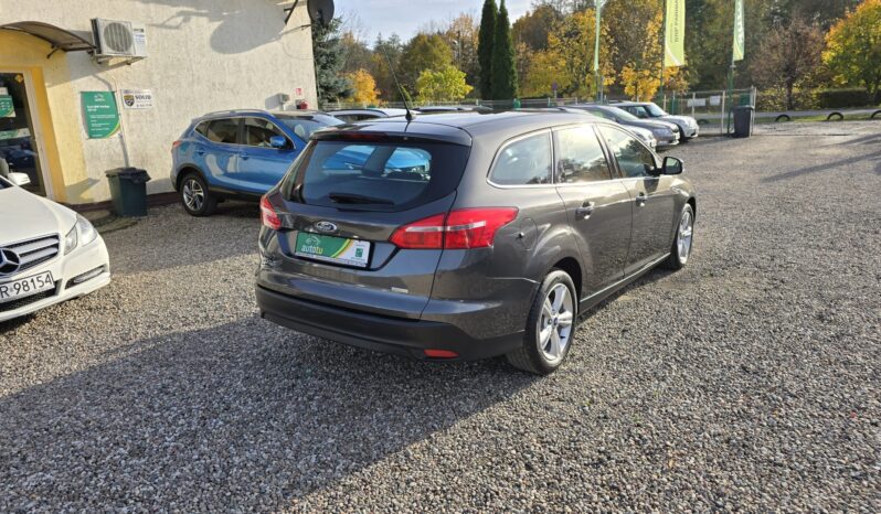 FORD Focus  | FWD (przód) | Manualna | 125 KM | Szary full