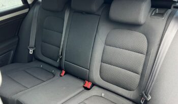 SKODA   Superb     140 KM    Manualna    FWD (przód)    Czarny full