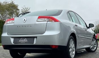 RENAULT   Laguna     140 KM    Manualna    FWD (przód)    Szary full