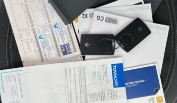 RENAULT   Laguna     140 KM    Manualna    FWD (przód)    Szary full