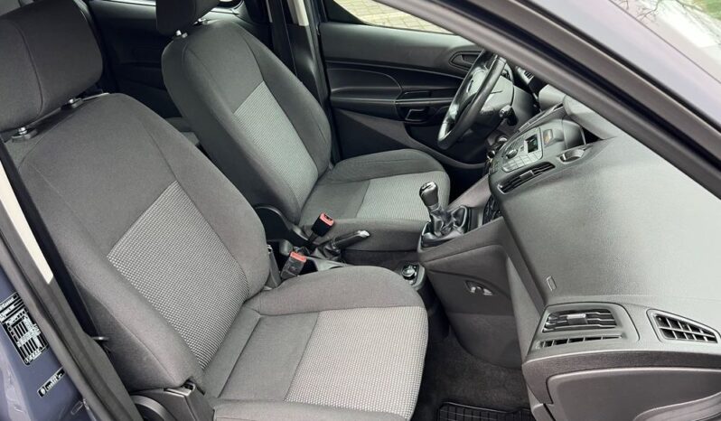 FORD   Tourneo Connect     95 KM    Manualna    FWD (przód)    Szary full