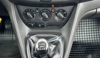 FORD   Tourneo Connect     95 KM    Manualna    FWD (przód)    Szary full