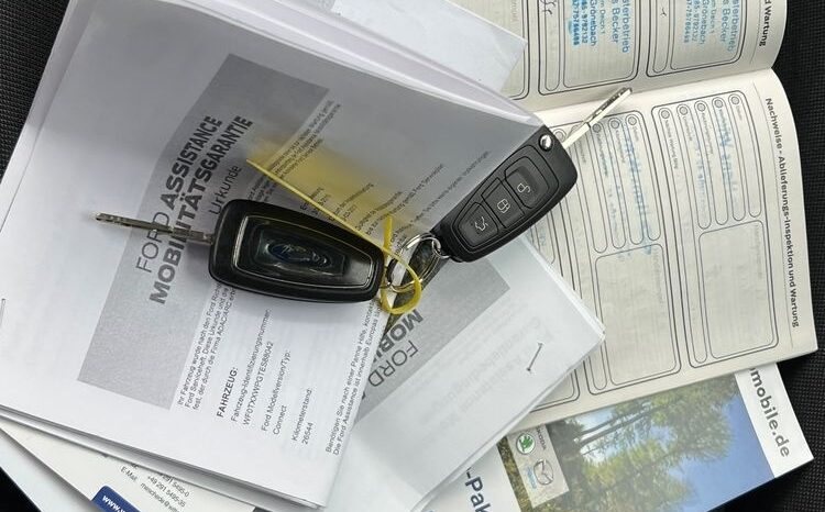 FORD   Tourneo Connect     95 KM    Manualna    FWD (przód)    Szary full