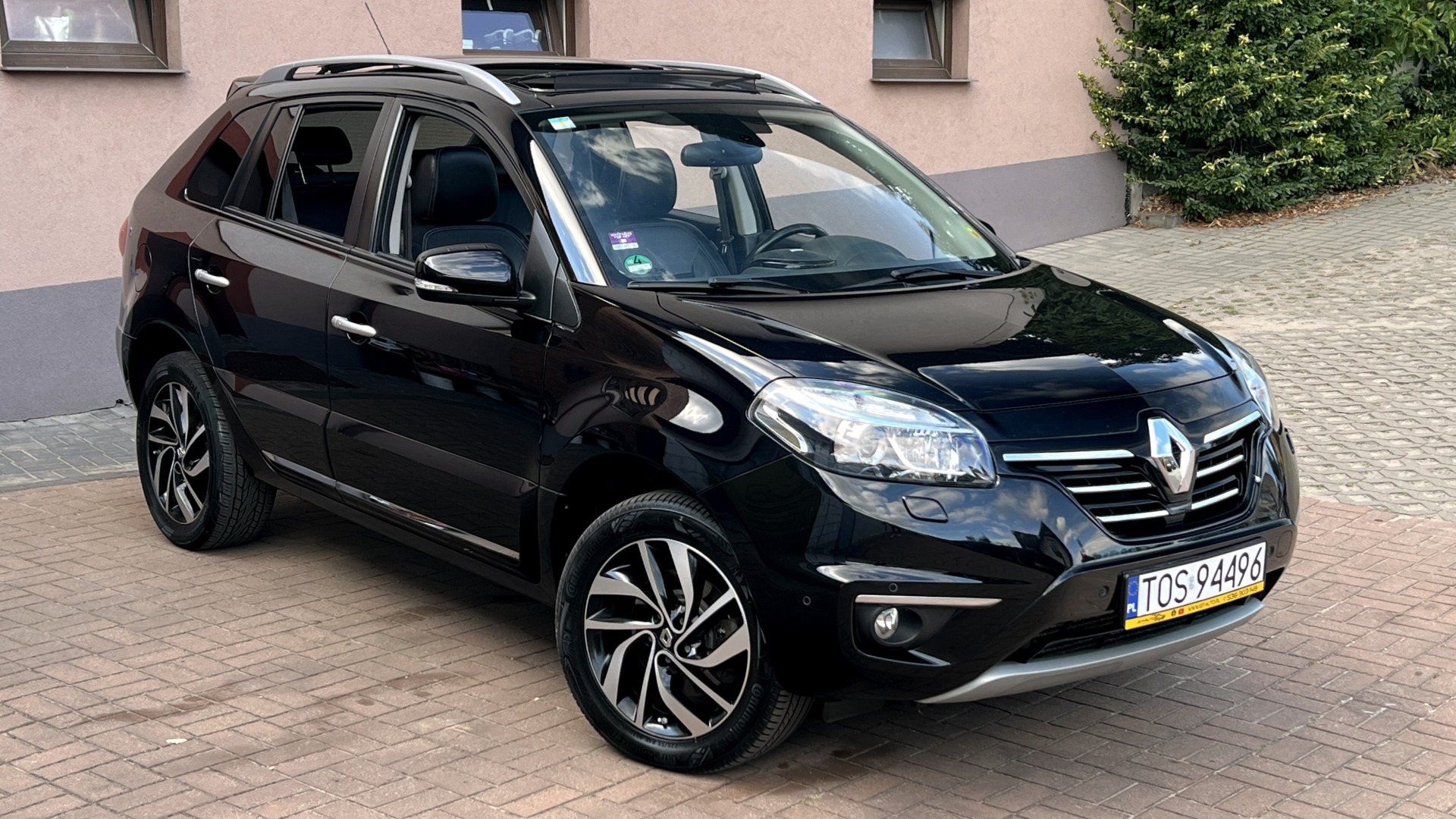 Renault Koleos  | 4X4 (Doł. Ręcznie) | Manualna | 150 Km | Czarny
