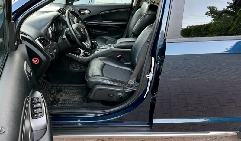 FIAT Freemont  | 4×4 (doł. automatycznie) | Automatyczna | 170 KM | Inny kolor full