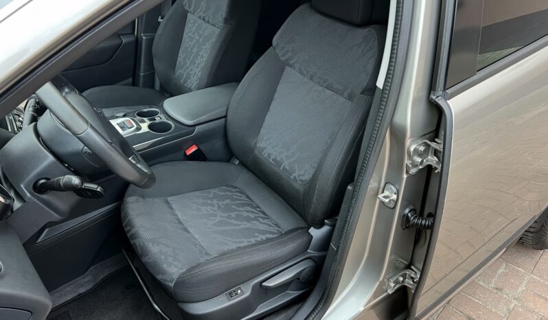 PEUGEOT 3008  | FWD (przód) | Automatyczna | 163 KM | Złoty full